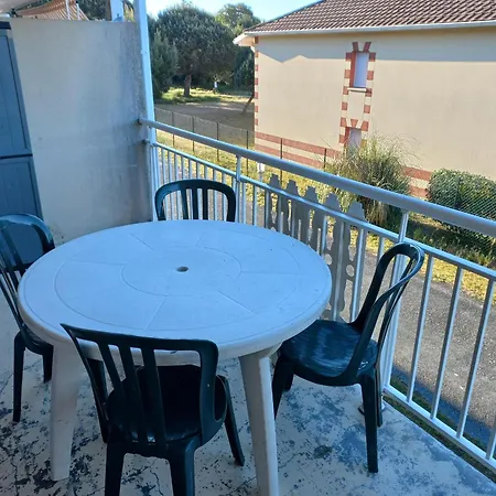 Apartment Sur